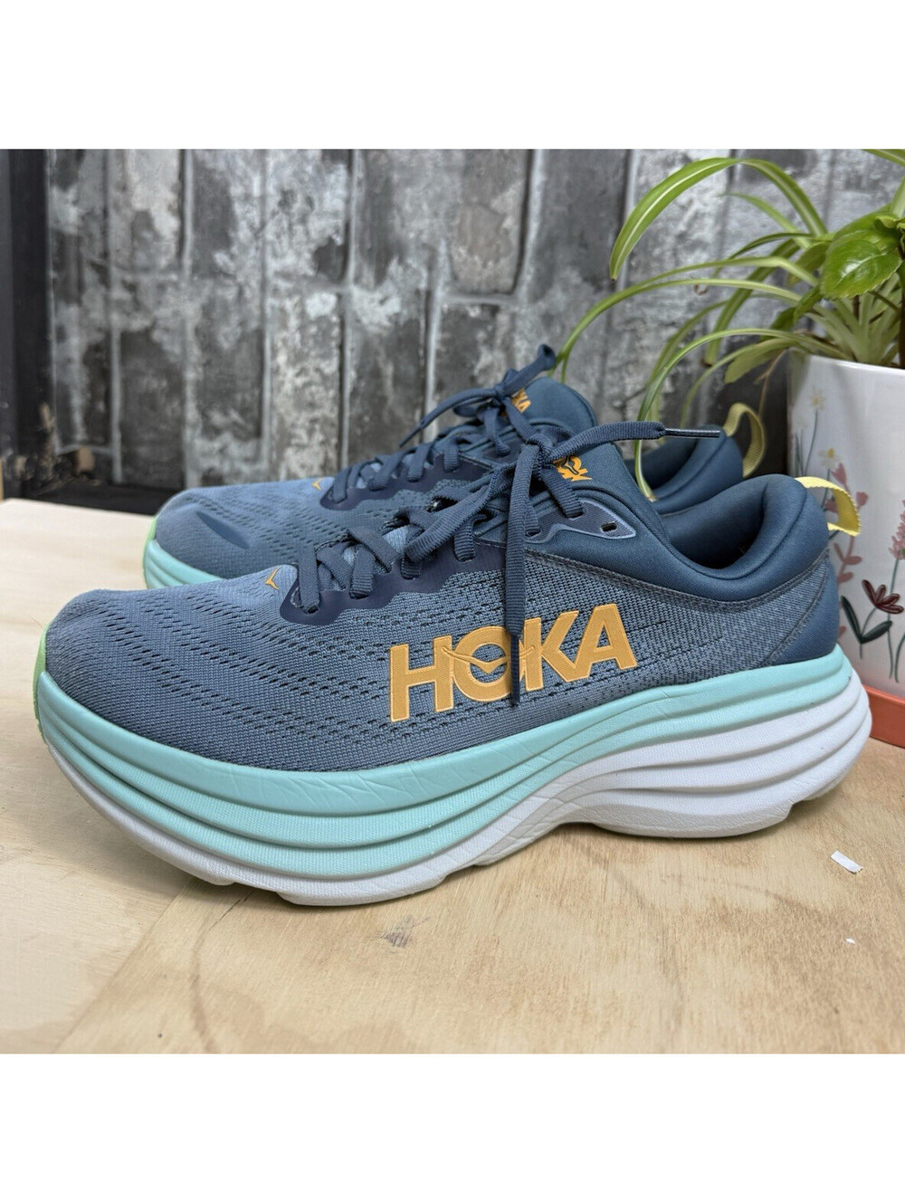 Hoka One One Bondi 8 Men's Real Teal/Shadow Low Top Lace-Up 8.5D 1123202
